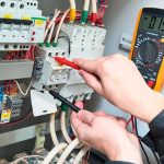 La importancia del mantenimiento eléctrico para evitar paradas en producción